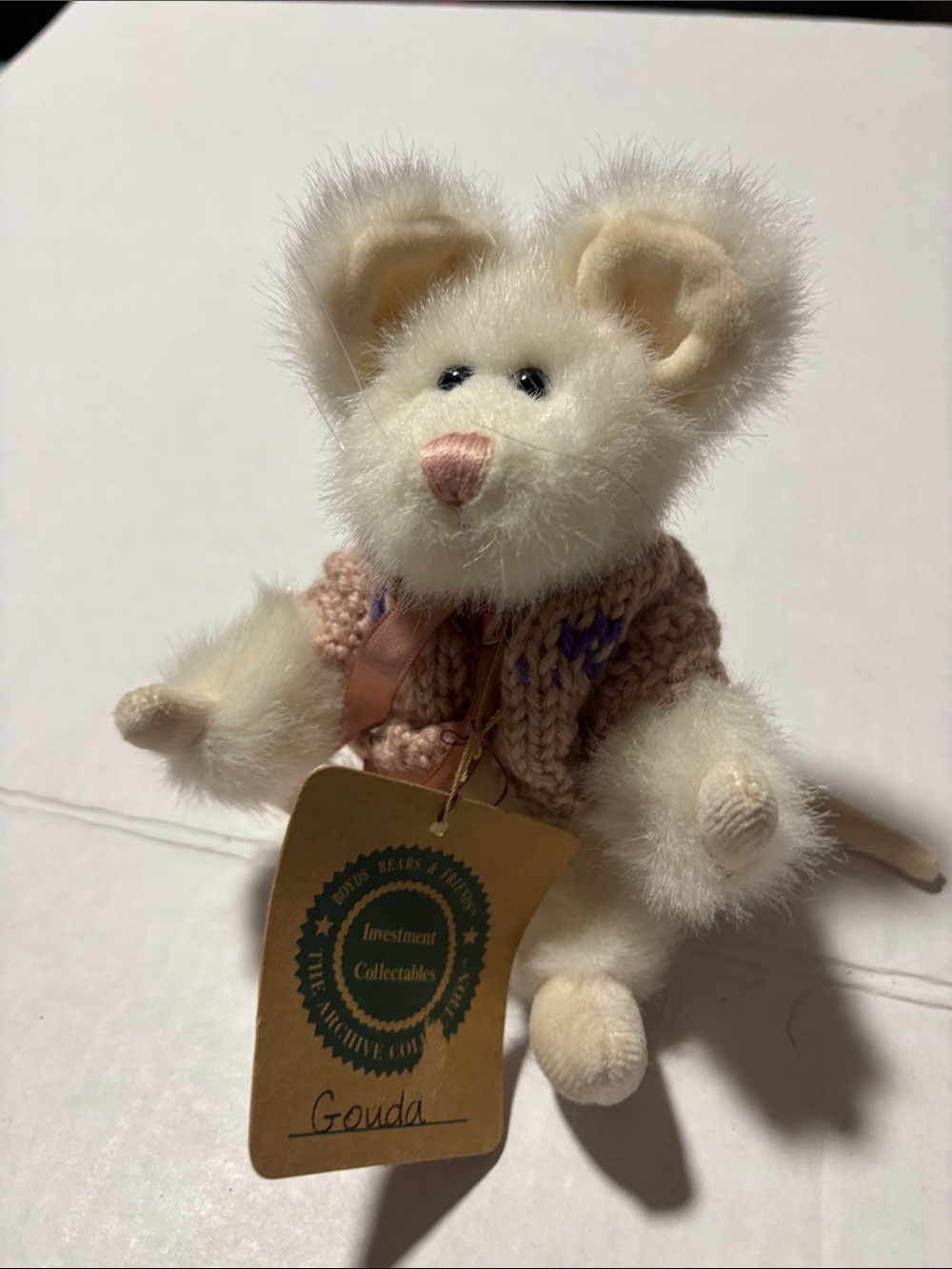 Boyds Bears Vintage Gouda   Cream & Pink Mousie Plush in Knit Sweater